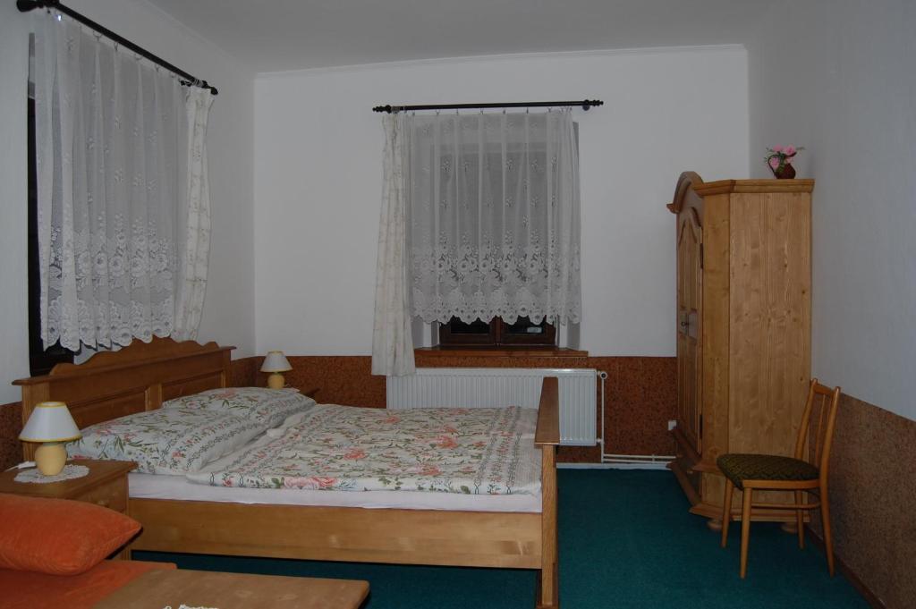 Penzion Selsky Dvur Raspenava Camera foto